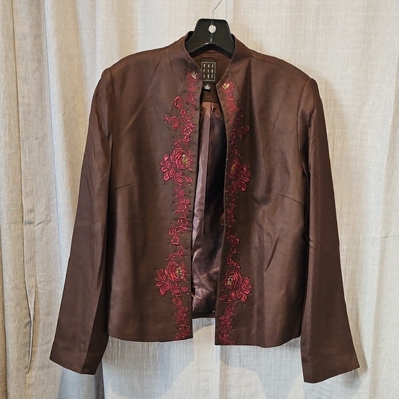 Due Per Due Jackets & Blazers - Due Per Due Brown Blazer with Deep Red Embroidery and Mandarin Collar